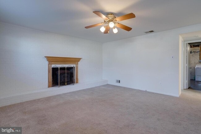 Building Photo - 7117 Hadlow Ct