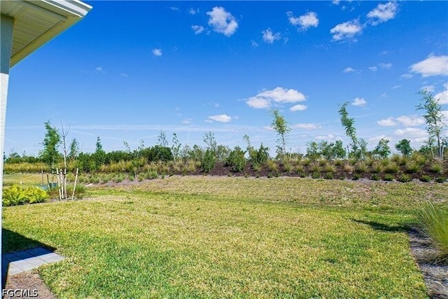 Building Photo - 44229 Saddlewood Ct