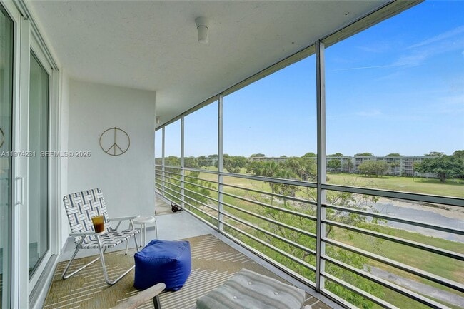 Building Photo - 805 Cypress Blvd