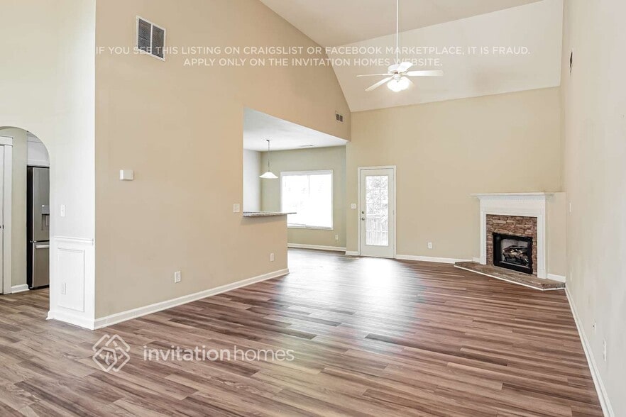 Building Photo - 1103 Mason Lee Ave SE