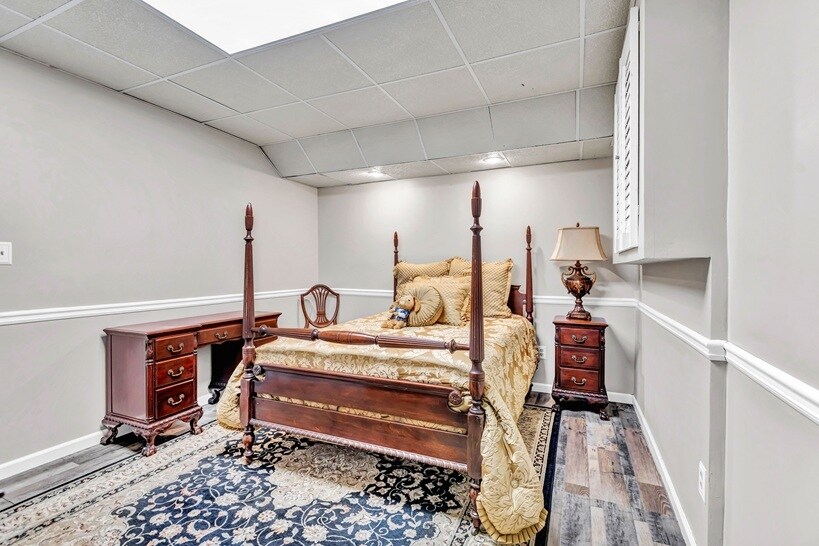 Basement finished room - 4250 Edgewater Ct NW