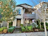 Building Photo - Stunning Issaquah Highlands View Home | 4 Bed + 3.5 Bath | Mountain Views & Prime Location