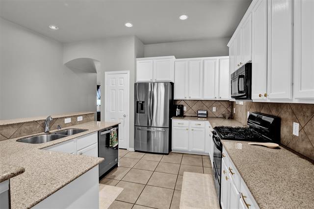 Building Photo - 3201 Barkwood Dr