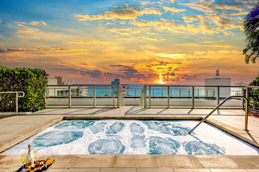 Building Photo - 777 N Ocean Dr