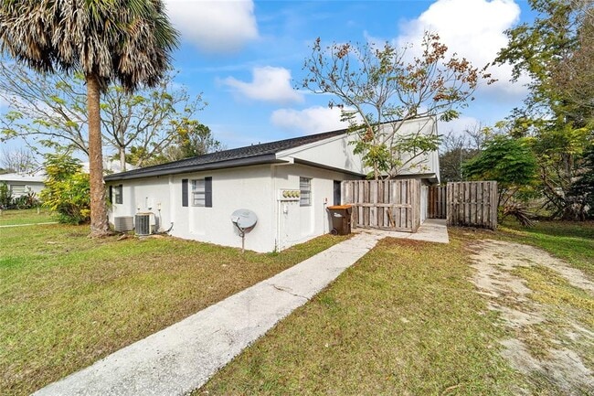 Building Photo - 5131 SE 29th St