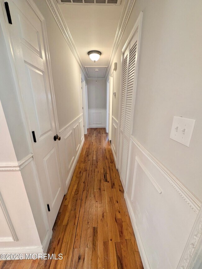 Building Photo - 73 S Shore Dr