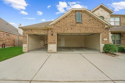 Building Photo - 26116 Chivalry Ct
