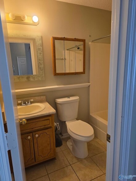 Building Photo - 218 Cypress Creek Dr