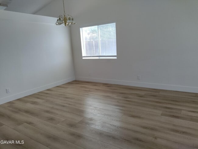 Building Photo - 3708 Fernwood St