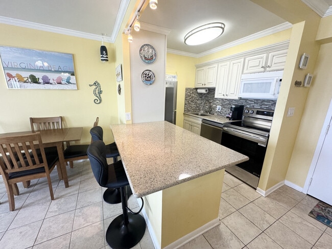 Building Photo - 303 Atlantic Ave