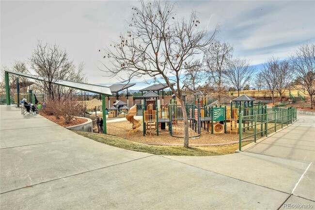 Building Photo - 6040 S Olive Ct