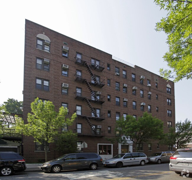 Primary Photo - 4815-4823 15th Ave