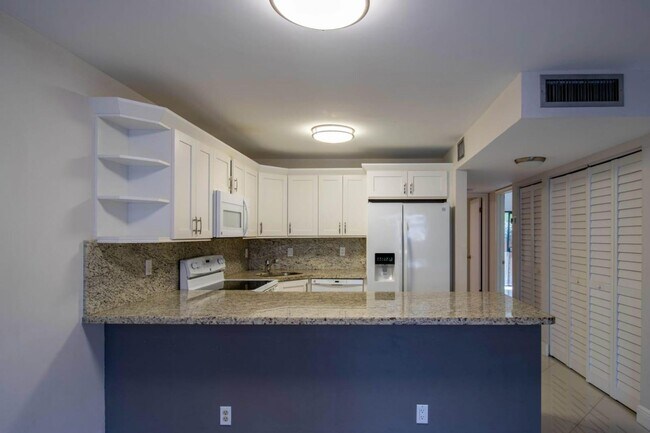 Building Photo - 2358 NW 37th Ave