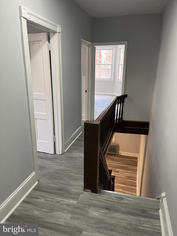 Building Photo - 127 E Coulter St