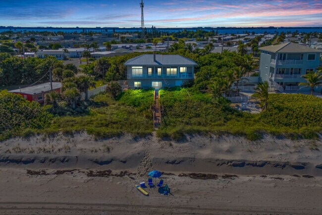 Building Photo - 2775 Jimmy Buffett Mem Hwy