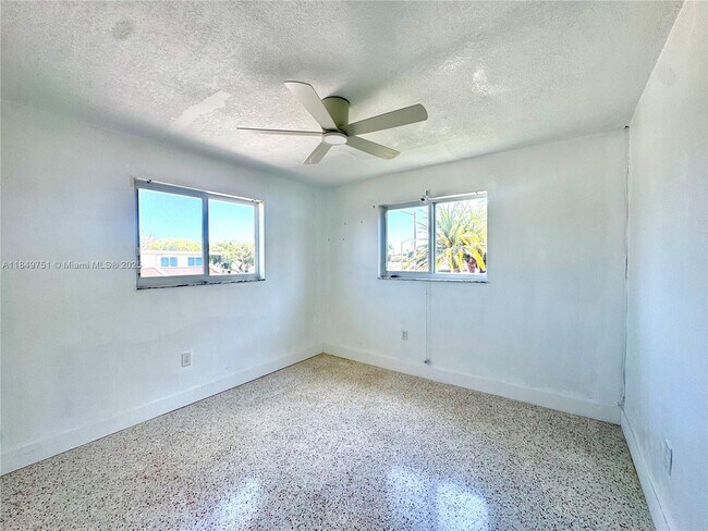 Building Photo - 250 Beacom Blvd
