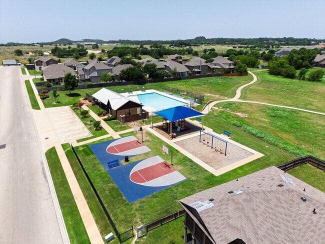 Building Photo - 9701 Raeburn Court