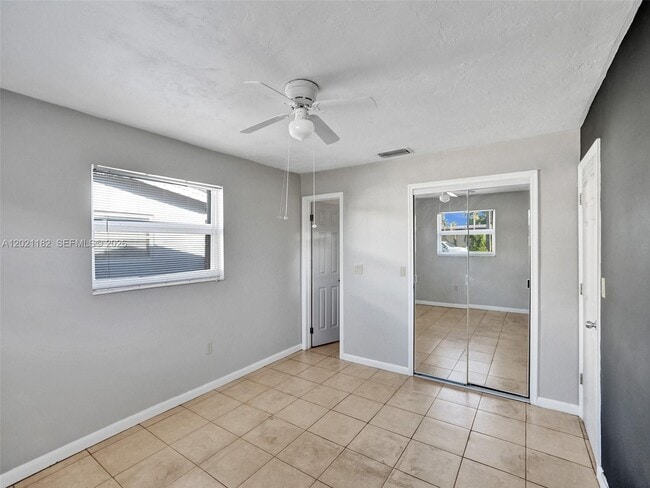 Building Photo - 8550 NW 27th Pl