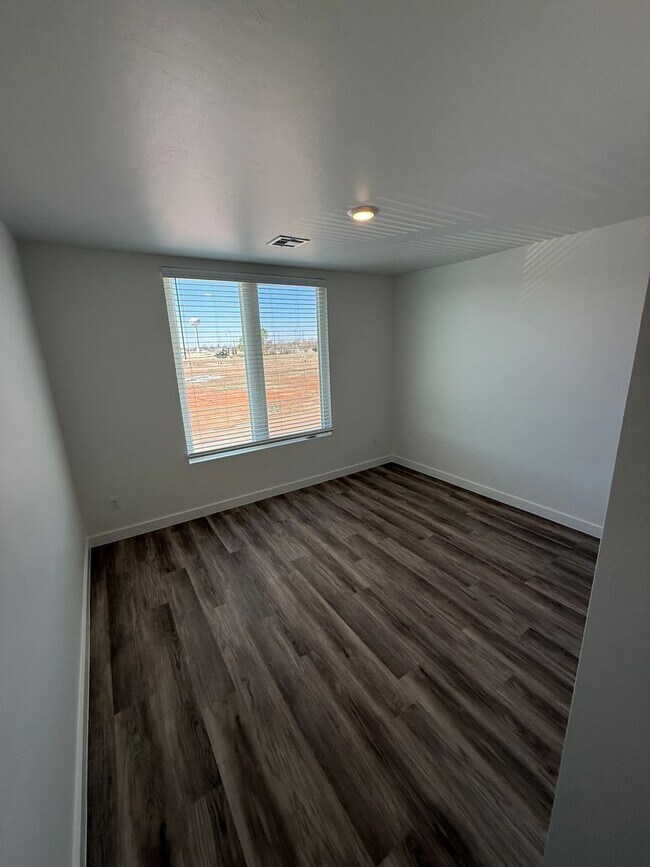 Building Photo - 1033 Prestige Pl