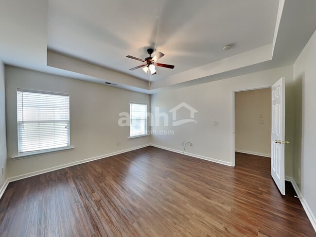 Building Photo - 10627 Gallowgate Lane