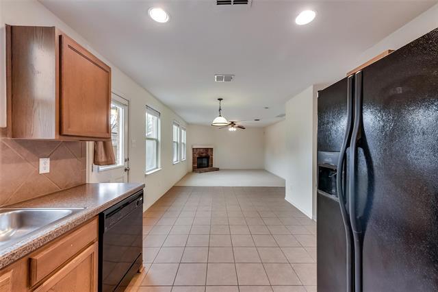 Building Photo - 9814 Tucker Ln