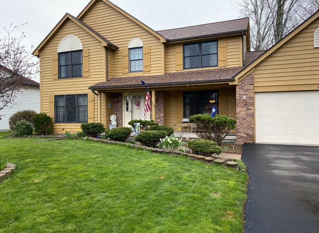 Primary Photo - 473 Montvale Ln