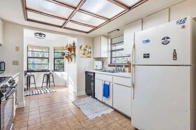Building Photo - 3002 Evensong Ct