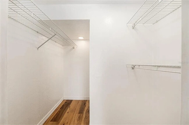 Building Photo - 4724 SW 67th Terrace