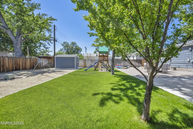 Building Photo - 620 Belgrave Ave