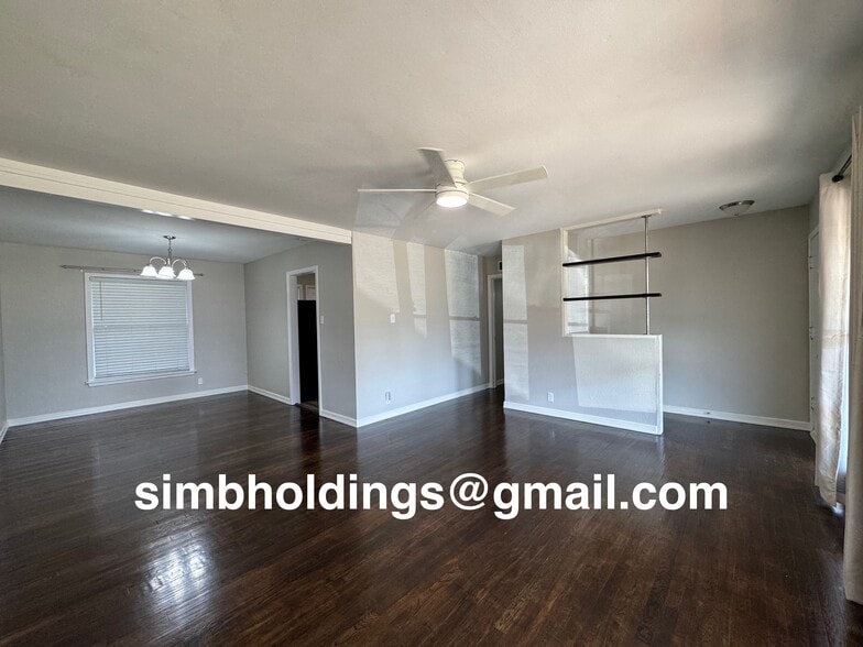 Building Photo - 2636 W Avenue N