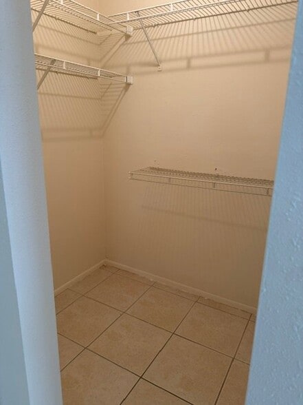 Building Photo - 13 Palmetto St
