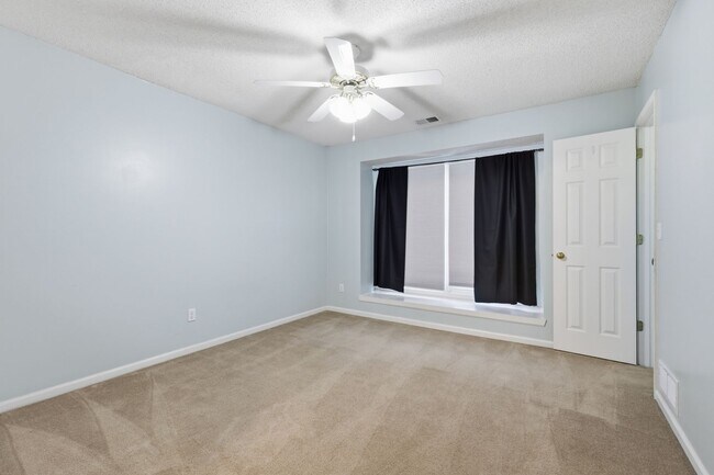 Building Photo - Luxury, Location & Lifestyle—All in One! Executive Home w/ Community Pool
