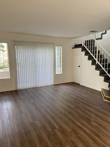 Building Photo - 6138 Afton Pl