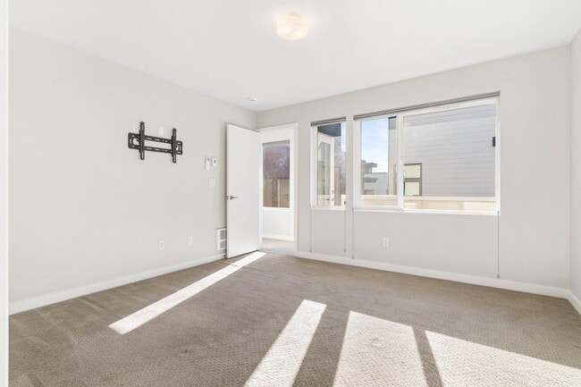 Building Photo - 1517 NW 64th St