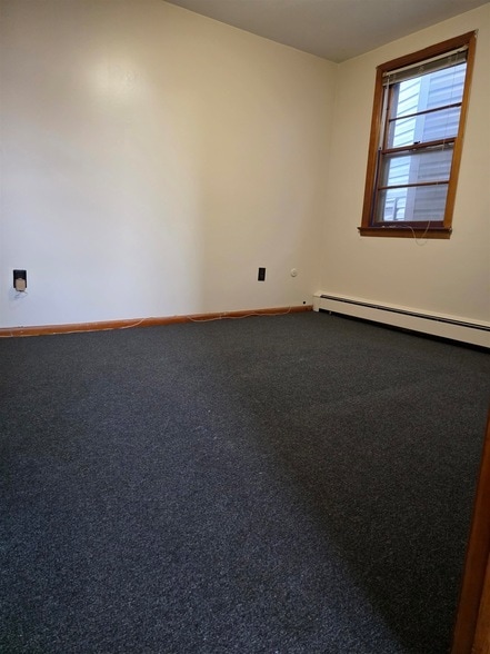 Building Photo - 229 Griffith St