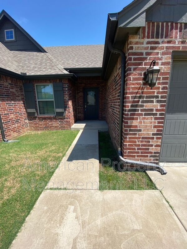 Building Photo - 5312 Charleston Dr