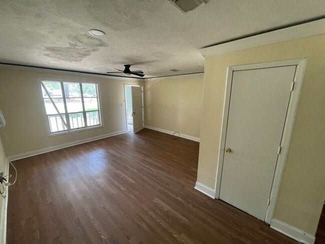 Building Photo - 6239 Wesley St