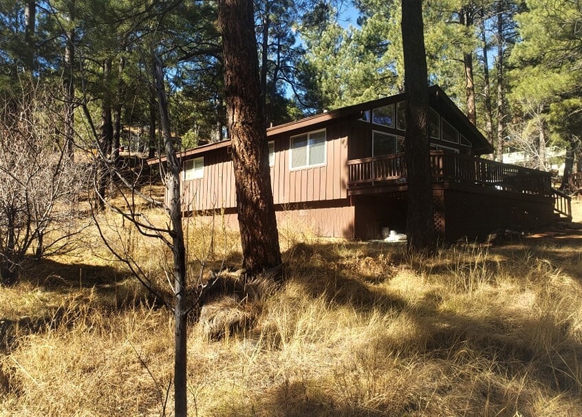 side view - 4553 Canyon Loop