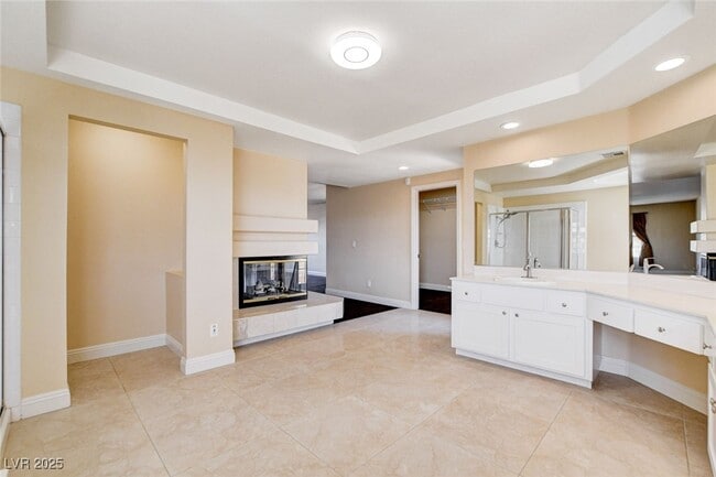 Building Photo - 2707 Mallard Landing Ave