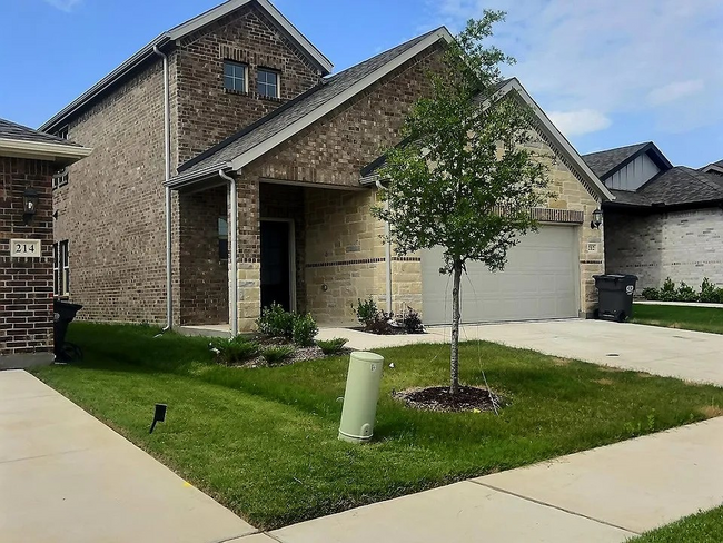 Primary Photo - 212 Travine Dr
