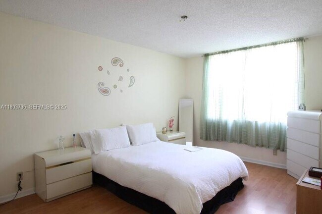 Building Photo - 8316 NW 24th St