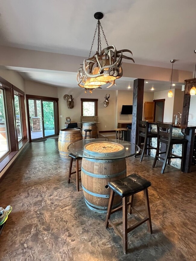 Building Photo - Custom Built Home on the Clearwater River - 20 minutes from Lewiston, ID