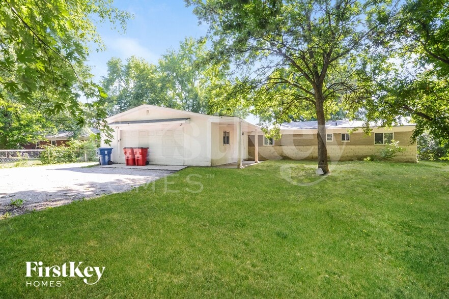 Building Photo - 6304 Zionsville Rd