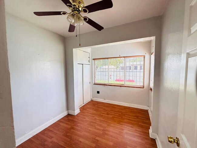 Building Photo - 901 NW 48th St