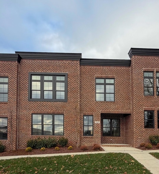 Building Photo - 4161 Cocos Wy