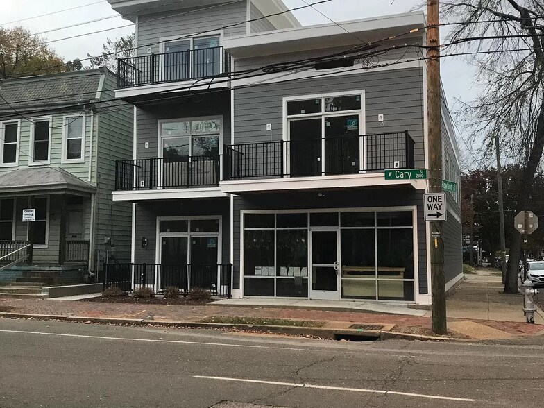Building Photo - 2100 W Cary St