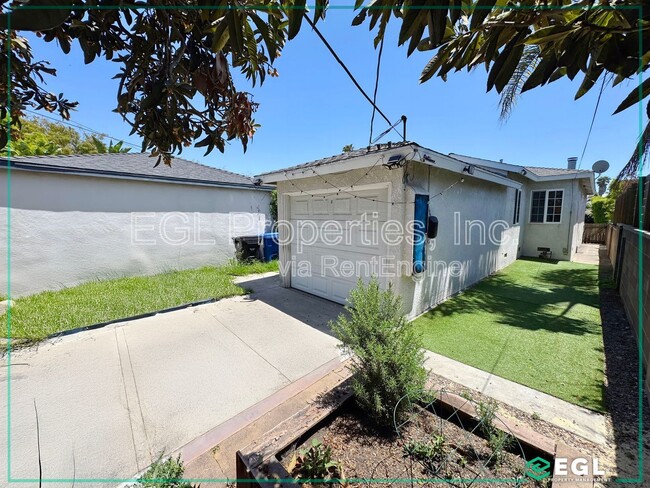 Building Photo - 837 Rose Ave