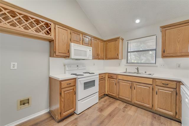 Building Photo - 8701 Pheasant Run Dr