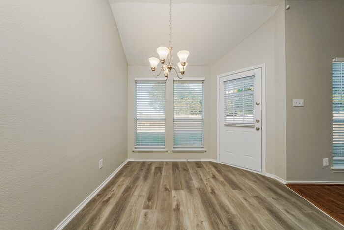Building Photo - 1724 Green Terrace Dr
