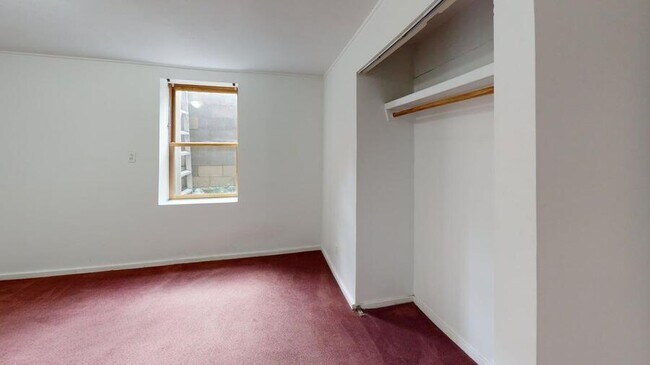 Building Photo - 801 E Ann-801ANN